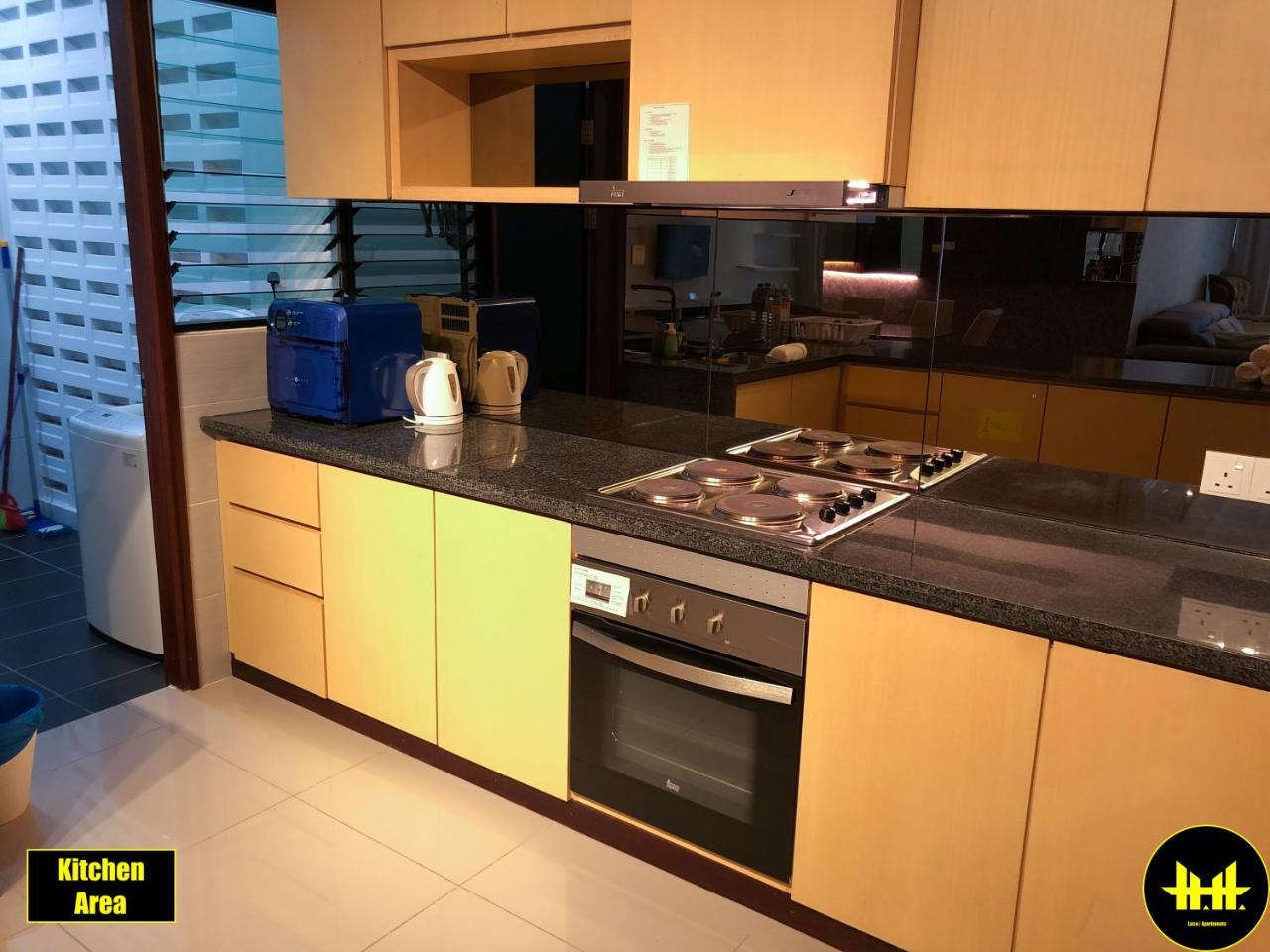 Luco Apartments @ Imperial Suites クチン エクステリア 写真