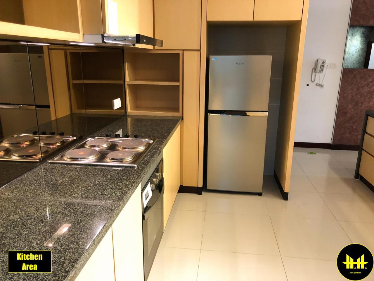 Luco Apartments @ Imperial Suites クチン エクステリア 写真