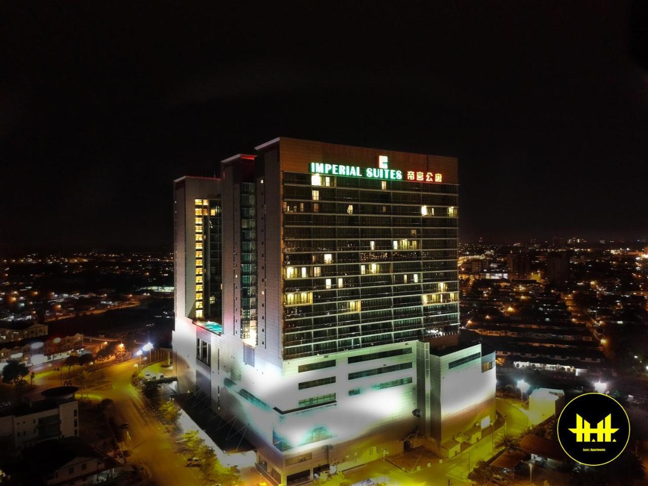 Luco Apartments @ Imperial Suites クチン エクステリア 写真