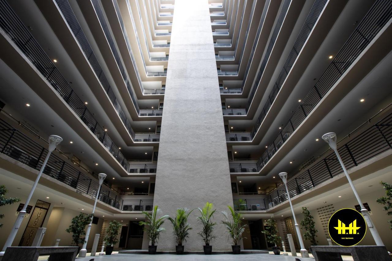 Luco Apartments @ Imperial Suites クチン エクステリア 写真