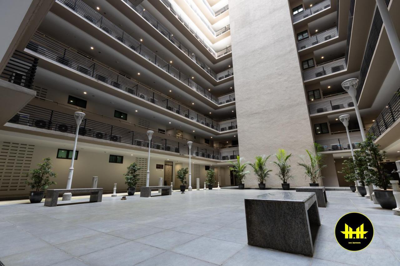 Luco Apartments @ Imperial Suites クチン エクステリア 写真